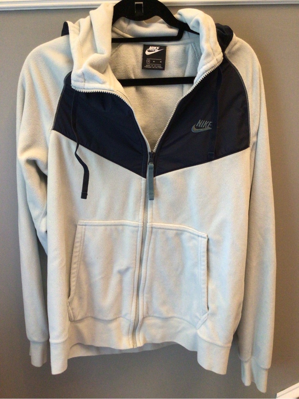 Nike Two-Tone Full-Zip Hoodie - Light Gray & Navy Blue